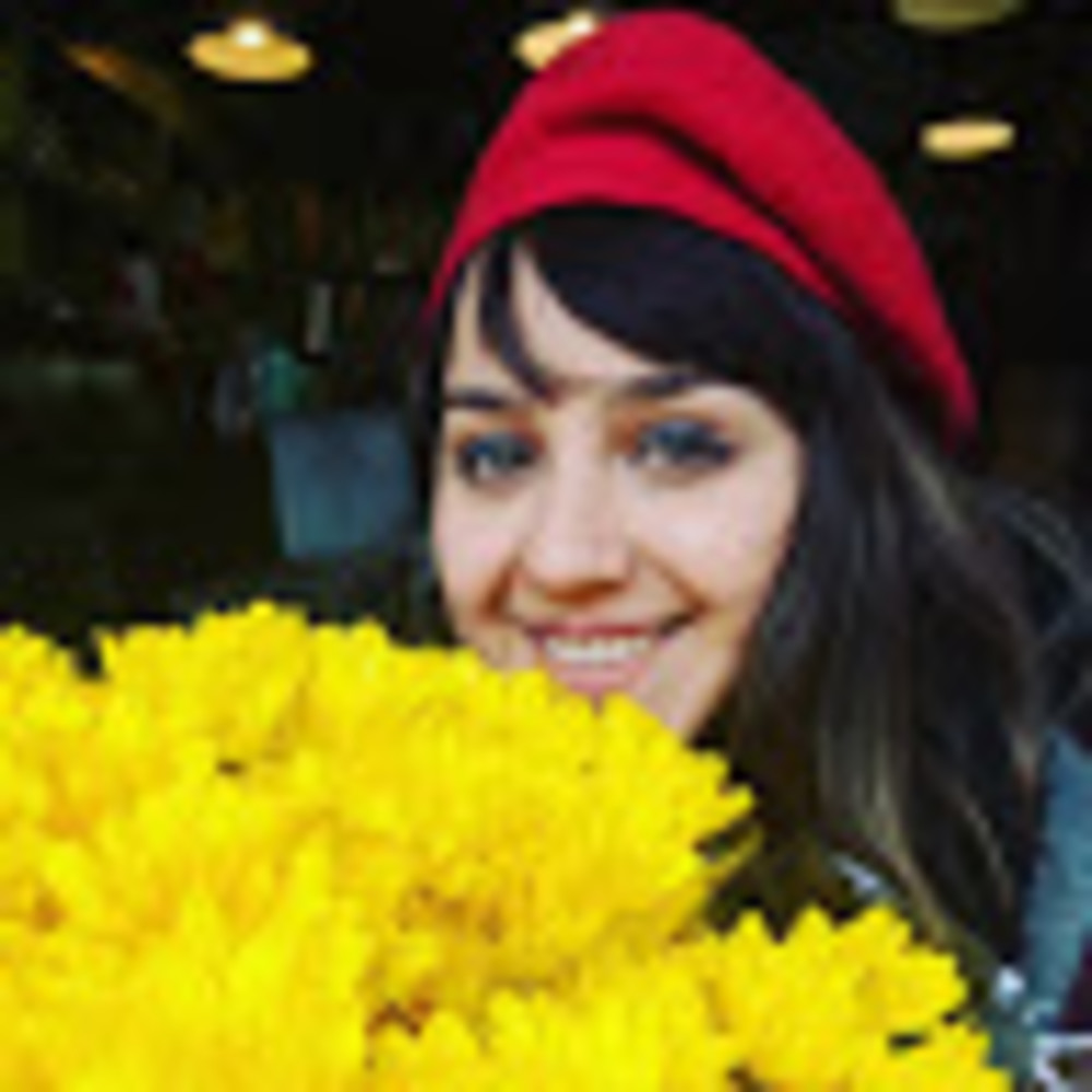 Meet your Posher, Alejandra